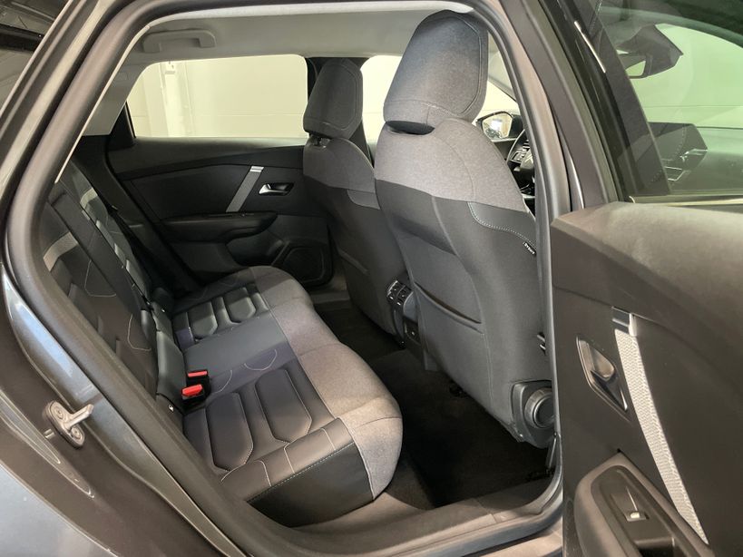 CITROEN C4 X 2023 - Photo n°8