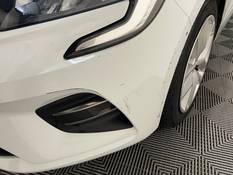 RENAULT CLIO V 2021 - Photo n°12