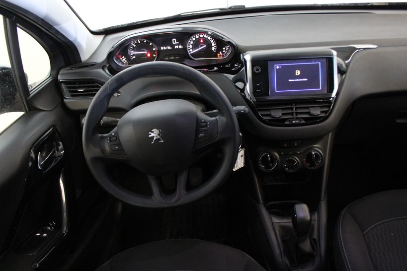 PEUGEOT 208 2018 - Photo n°3