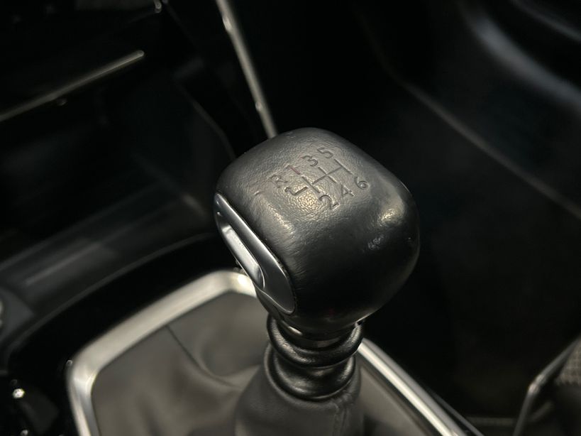 PEUGEOT 208 2023 - Photo n°18