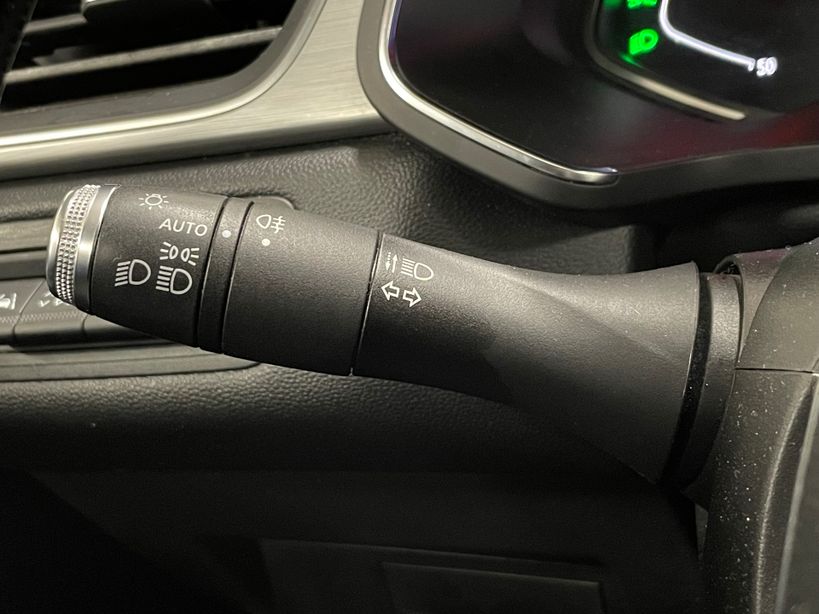 RENAULT CAPTUR 2021 - Photo n°20