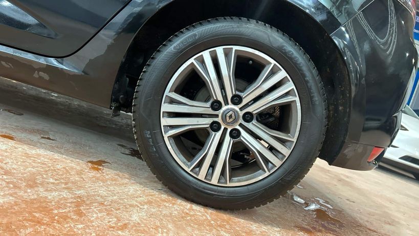 RENAULT MEGANE IV BERLINE 2021 - Photo n°9