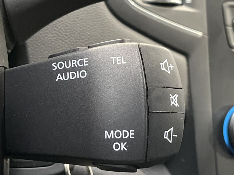 RENAULT MEGANE IV BERLINE 2021 - Photo n°30