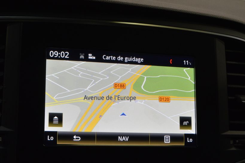 RENAULT MEGANE IV BERLINE BUSINESS 2017 - Photo n°12