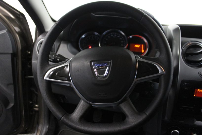 DACIA DUSTER 2017 - Photo n°15