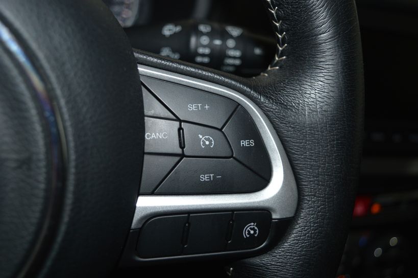 JEEP RENEGADE 2015 - Photo n°25