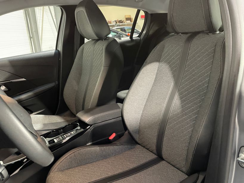 PEUGEOT 208 2024 - Photo n°11