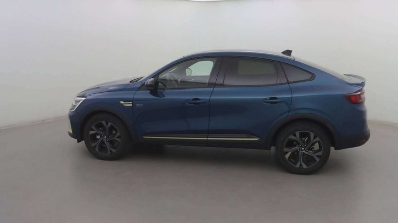 RENAULT ARKANA 2023 - Photo n°8