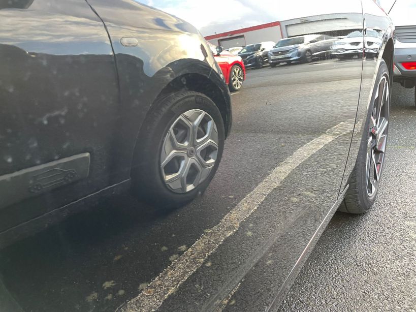 PEUGEOT 308 2023 - Photo n°4