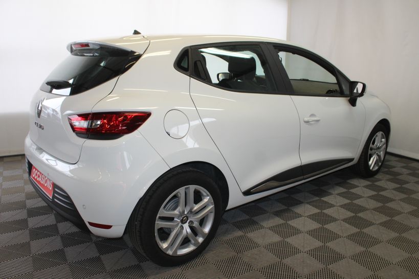 RENAULT CLIO IV BUSINESS 2017 - Photo n°3