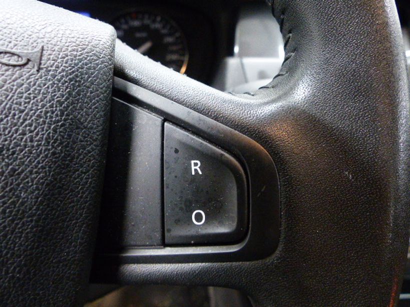 RENAULT LAGUNA COUPE 2011 - Photo n°7