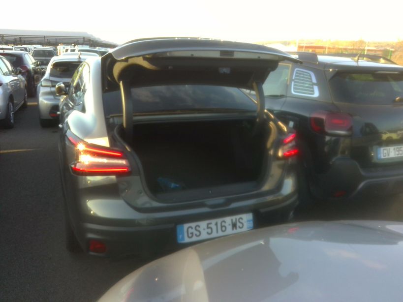 CITROEN C4 X 2023 - Photo n°6