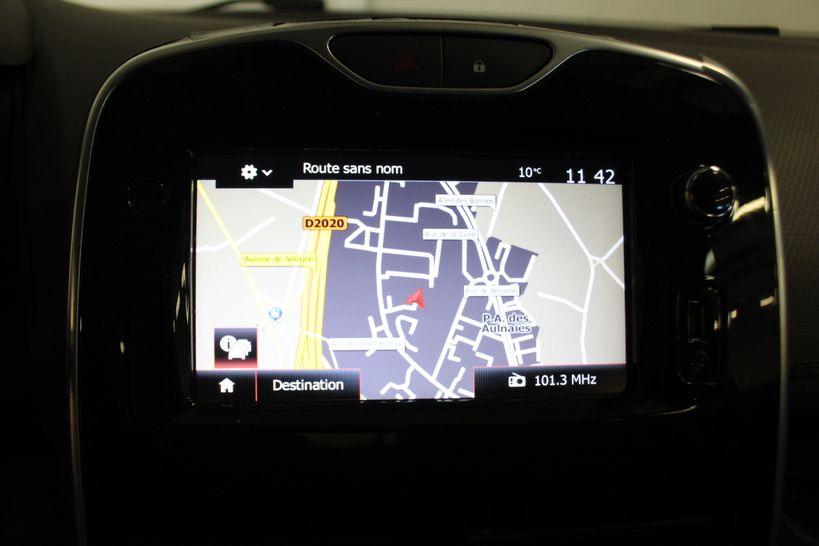 RENAULT CLIO IV SOCIETE 2015 - Photo n°17