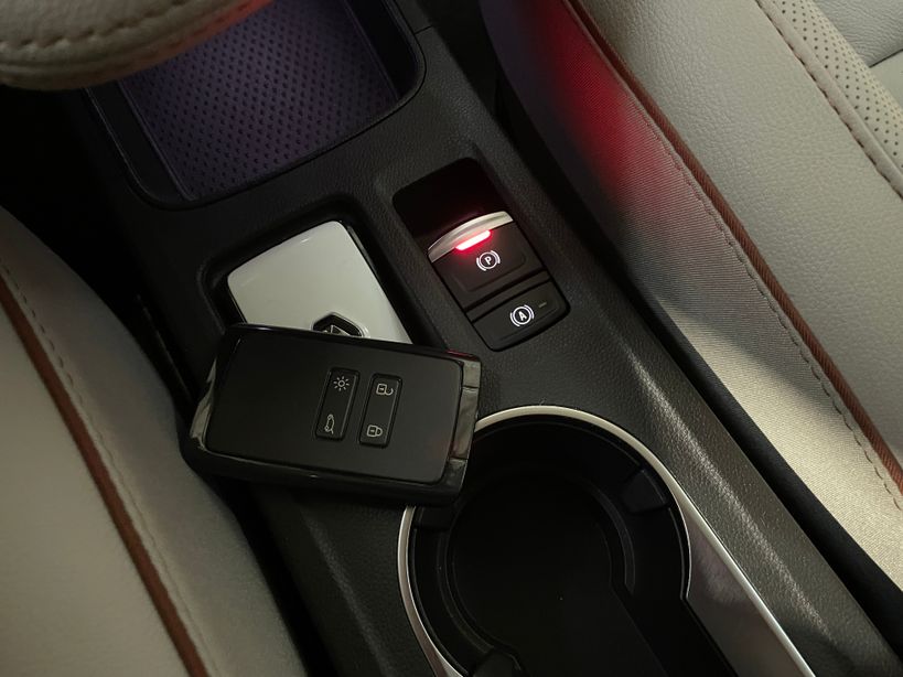 RENAULT CAPTUR 2023 - Photo n°31