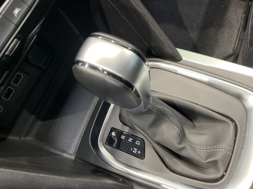 RENAULT MEGANE IV ESTATE 2021 - Photo n°19