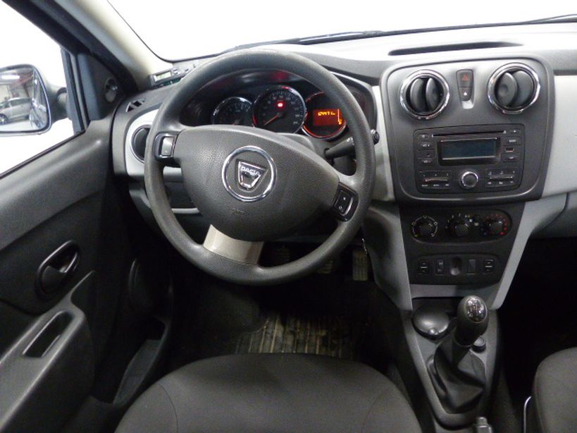 DACIA LOGAN 2014 - Photo n°20