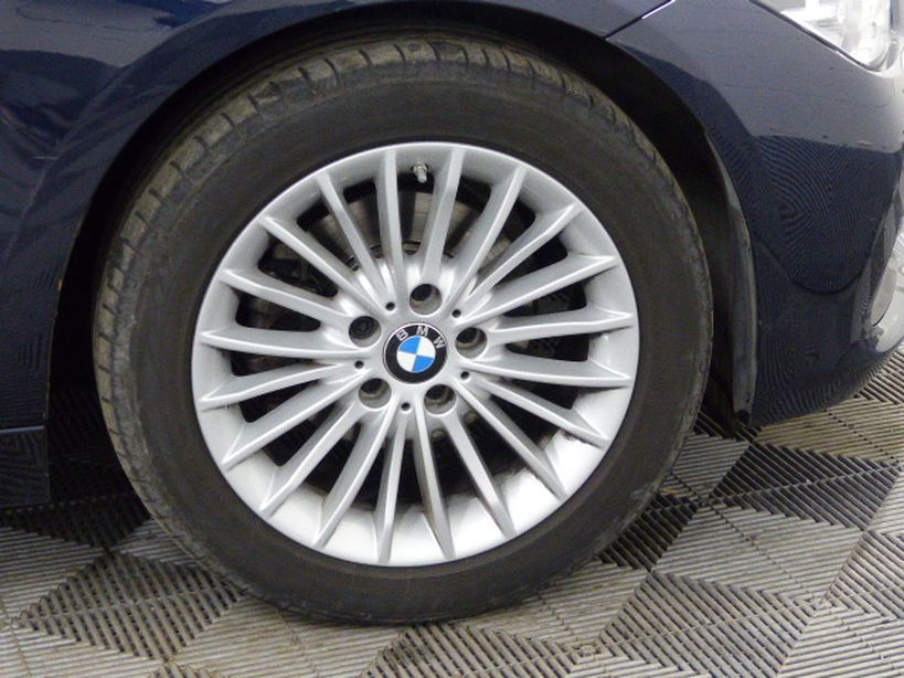 BMW SERIE 3 F30 LCI 2016 - Photo n°31