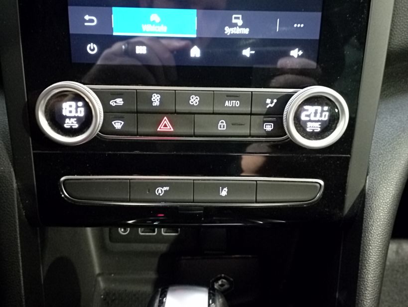 RENAULT MEGANE IV ESTATE 2021 - Photo n°22