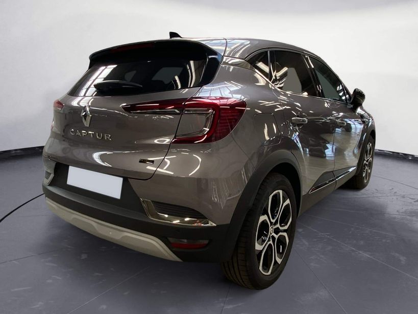 RENAULT CAPTUR 2023 - Photo n°3