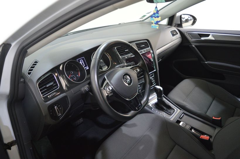 VOLKSWAGEN GOLF SW 2018 - Photo n°10