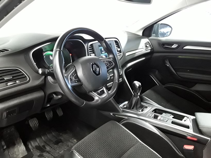 RENAULT MEGANE IV BERLINE 2016 - Photo n°30