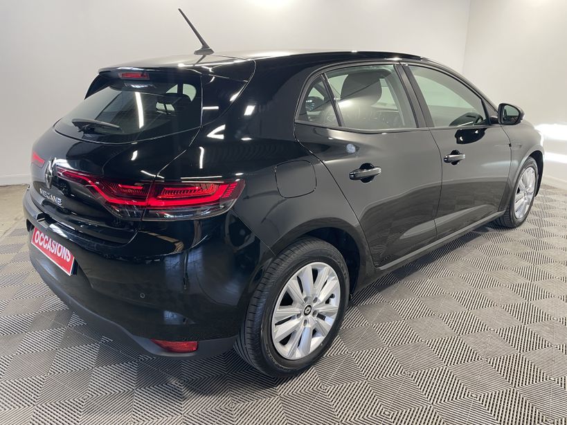 RENAULT MEGANE IV BERLINE 2022 - Photo n°5