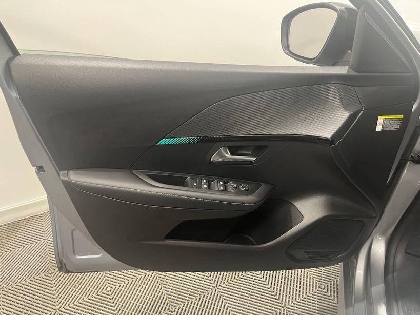PEUGEOT 208 2023 - Photo n°33