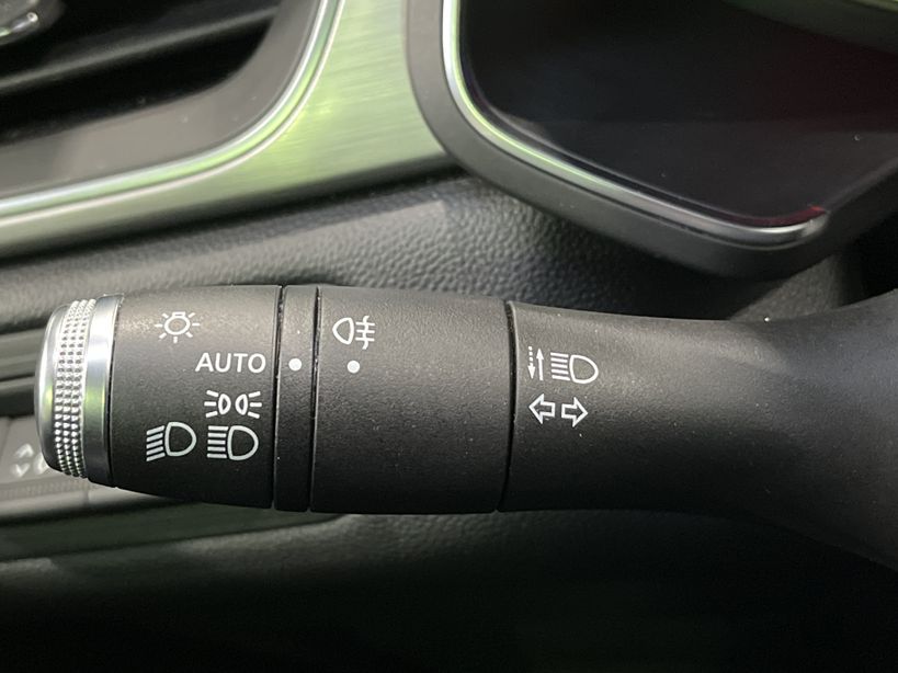 RENAULT CAPTUR 2021 - Photo n°28