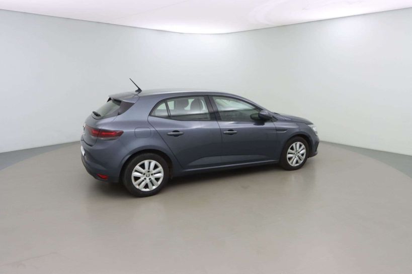 RENAULT MEGANE IV BERLINE 2022 - Photo n°7