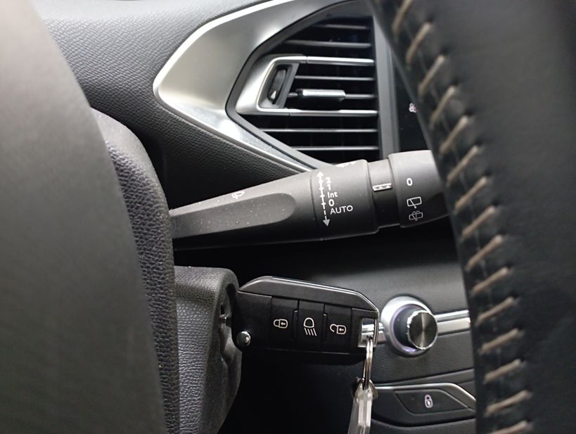 PEUGEOT 308 2020 - Photo n°25