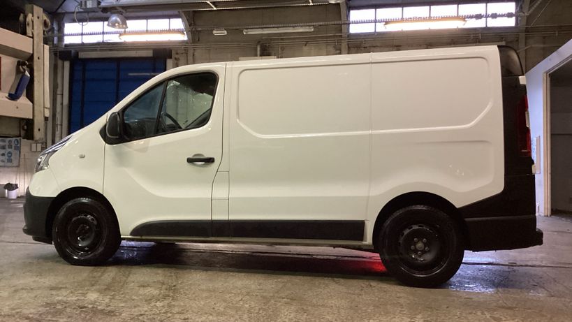 RENAULT TRAFIC III FG 2021 - Photo n°2