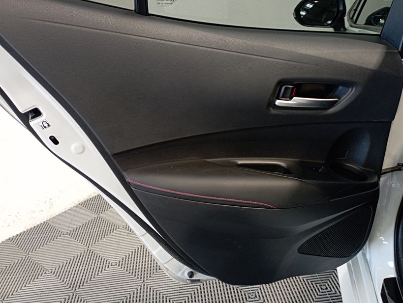 TOYOTA COROLLA HYBRIDE 2021 - Photo n°16
