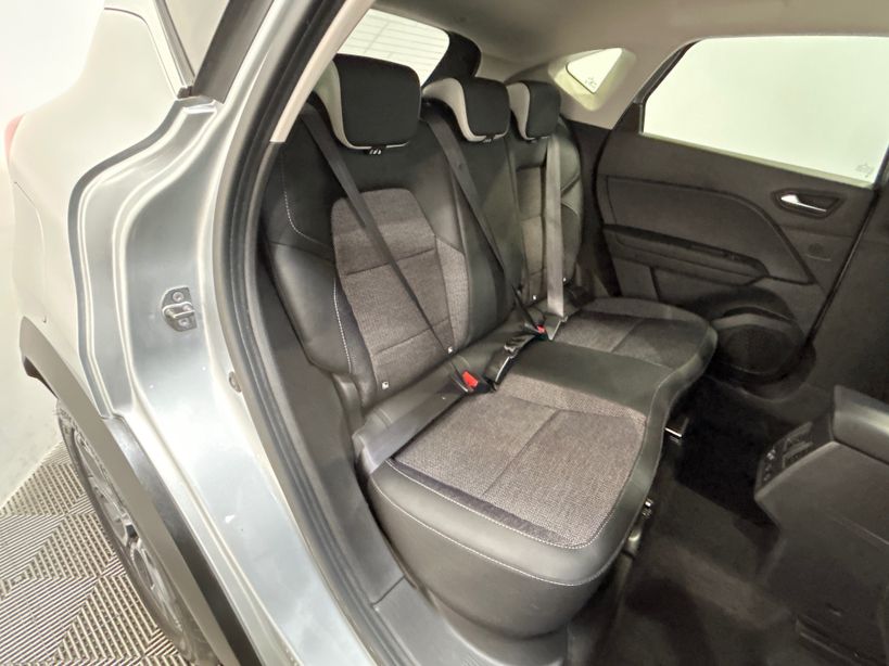 RENAULT CAPTUR 2023 - Photo n°34