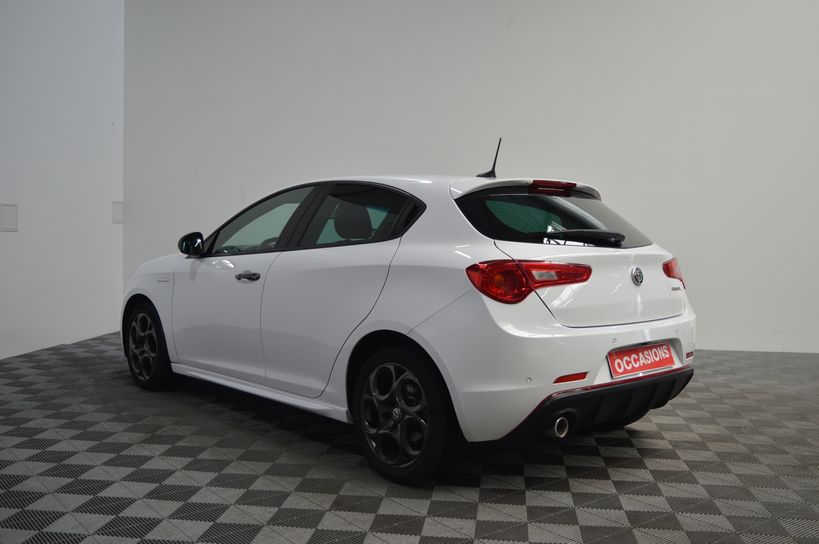 ALFA ROMEO GIULIETTA SERIE 2 2019 - Photo n°4