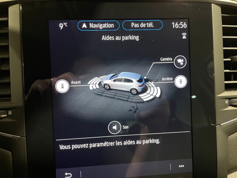 RENAULT MEGANE IV BERLINE 2022 - Photo n°22