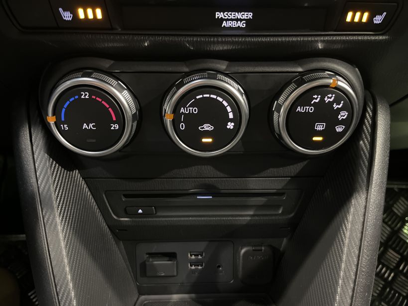MAZDA CX 3 2016 - Photo n°15