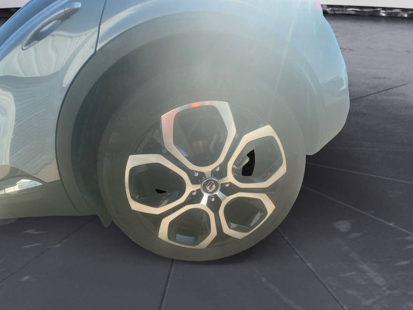 RENAULT ARKANA 2023 - Photo n°9