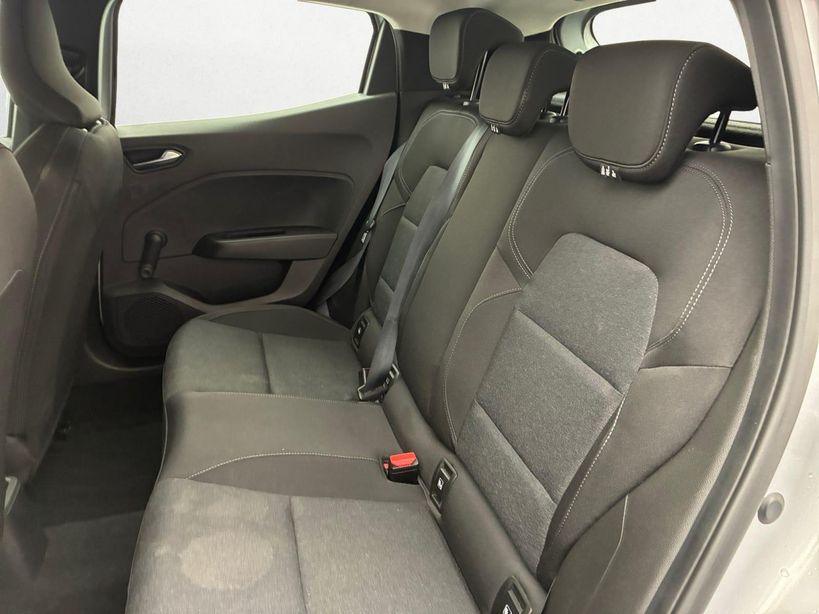 RENAULT CLIO V 2023 - Photo n°14