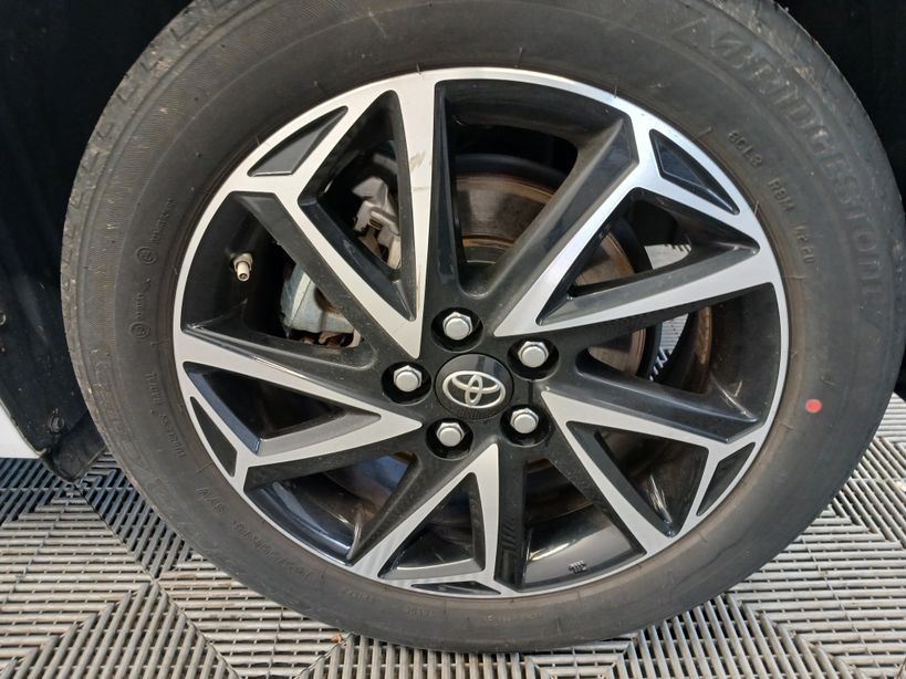 TOYOTA YARIS HYBRIDE MY21 2021 - Photo n°8