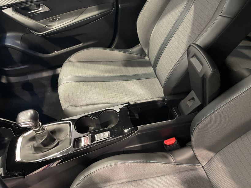 PEUGEOT 2008 2023 - Photo n°21