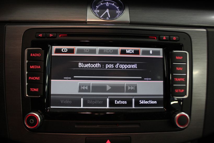 VOLKSWAGEN PASSAT SW BUSINESS 2014 - Photo n°16