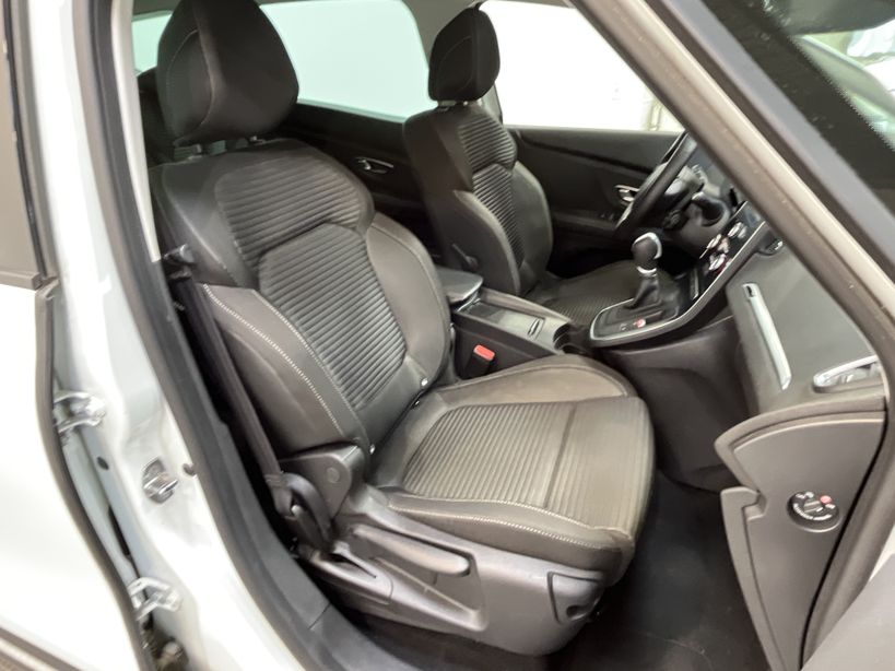 RENAULT GRAND SCENIC IV BUSINESS 2020 - Photo n°43