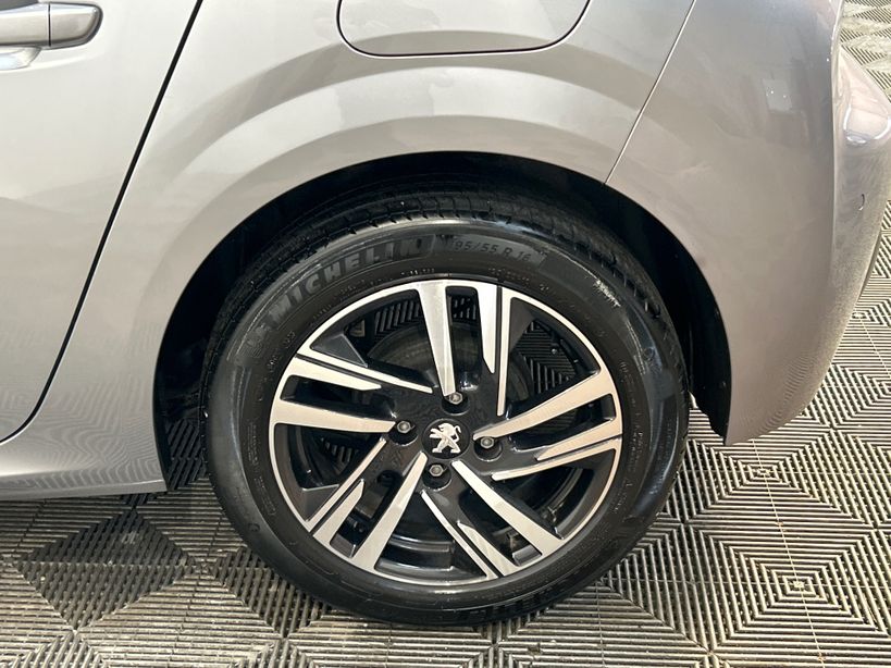 PEUGEOT 208 2023 - Photo n°4
