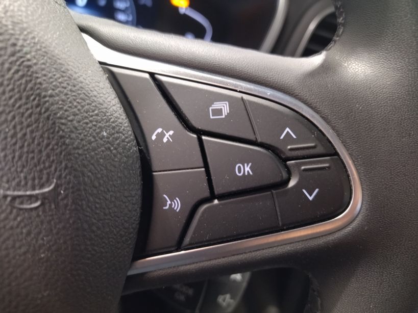 RENAULT MEGANE IV ESTATE 2021 - Photo n°14