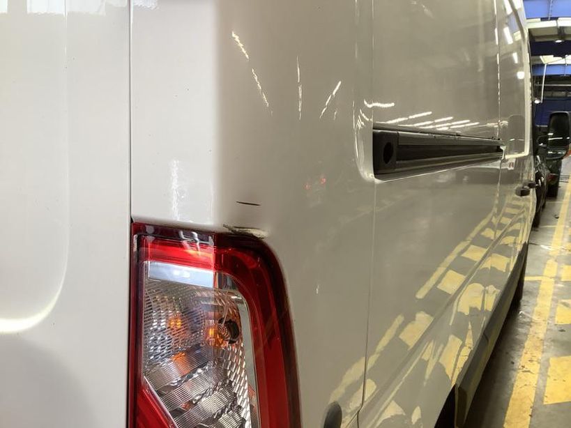 RENAULT MASTER FOURGON 2019 - Photo n°1