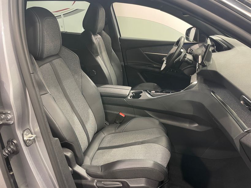 PEUGEOT 5008 2023 - Photo n°38