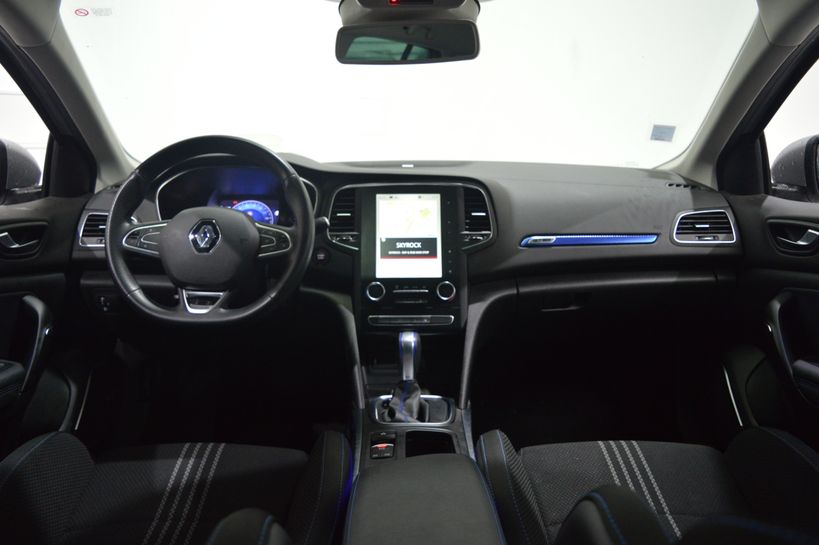 RENAULT MEGANE IV ESTATE 2019 - Photo n°5
