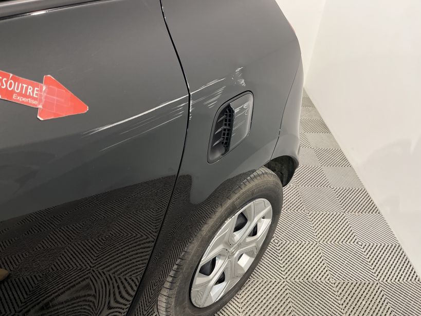 RENAULT TWINGO III 2021 - Photo n°12