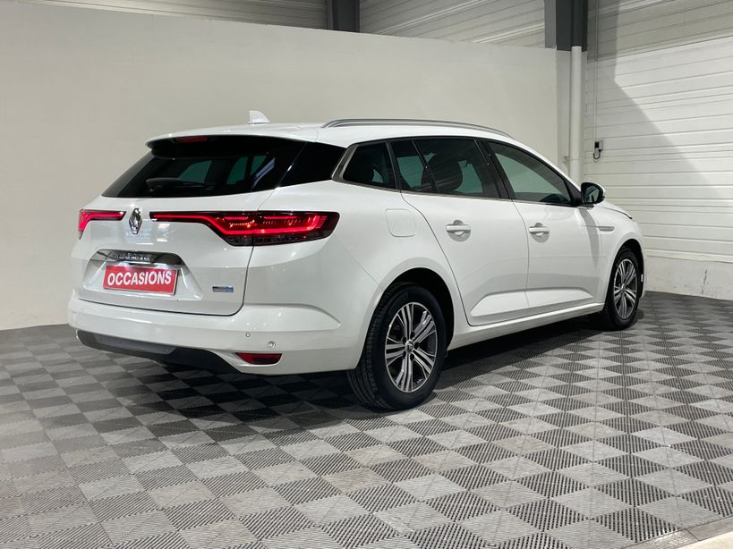 RENAULT MEGANE IV ESTATE 2022 - Photo n°5