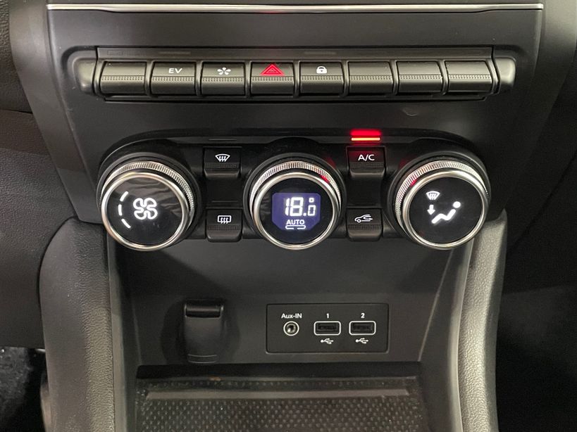 RENAULT CAPTUR 2023 - Photo n°25